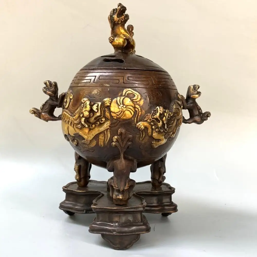 wedding Chinese pure copper gilt golden lion four god array eight directions lucky incense burner carving two unicorn play beads 
wedding Chinese pure copper gilt golden lion four god array eight directions lucky incense burner carving two unicorn play beads