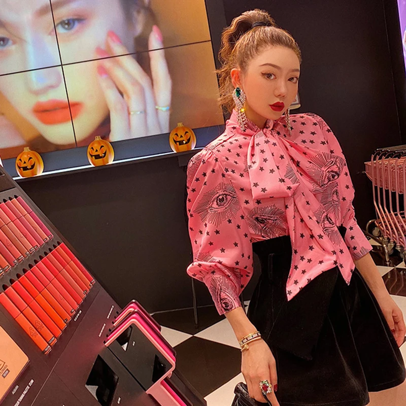 Large Size Lace Up Shirt Women 2021 Fashion New Clothes Korean Print Hit Color Blouse Female Lantern Sleeve Bow Collar
Large Size Lace Up Shirt Women 2021 Fashion New Clothes Korean Print Hit Color Blouse Female Lantern Sleeve Bow Collar