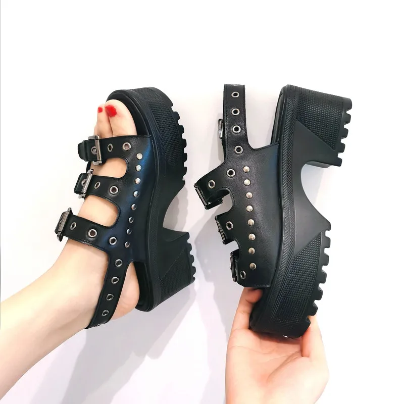 Drestrive Women's Sandals Cow Leather Rivet Buckle 2020 Summer Fashion Female High Heel Shoes Platform Black Non Slip 
Drestrive Women's Sandals Cow Leather Rivet Buckle 2020 Summer Fashion Female High Heel Shoes Platform Black Non Slip