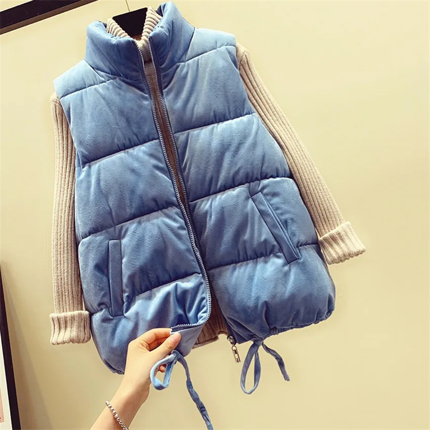 New Autumn Women Gold Velvet Cotton Vest Lady Sleeveless Cotton Jacket Big Size Winter Female Jacket Short Paragraph Outwear 924
New Autumn Women Gold Velvet Cotton Vest Lady Sleeveless Cotton Jacket Big Size Winter Female Jacket Short Paragraph Outwear 924