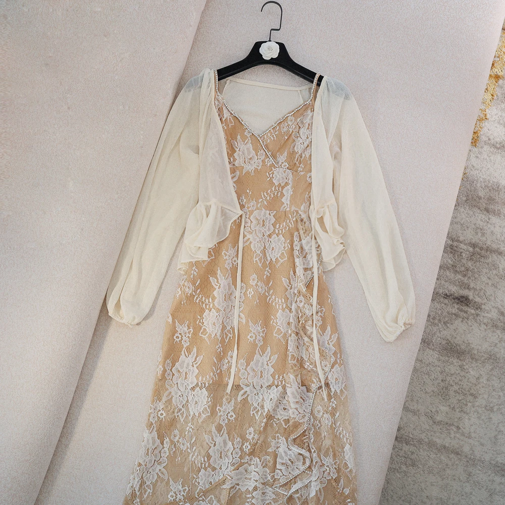 HIGH STREET Newest 2021 Designer Fashion Spaghetti Strap Ruffle Lace Dress
HIGH STREET Newest 2021 Designer Fashion Spaghetti Strap Ruffle Lace Dress