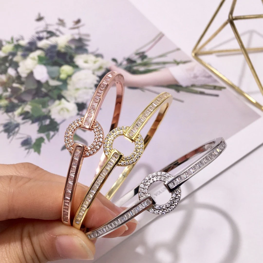 Лидер продаж 2021, брендовый роскошный круглый браслет с бриллиантами, золотое, розовое золото, серебро, повседневная одежда, вечерние ринка, ... 
Лидер продаж 2021, брендовый роскошный круглый браслет с бриллиантами, золотое, розовое золото, серебро, повседневная одежда, вечерние ринка, ...