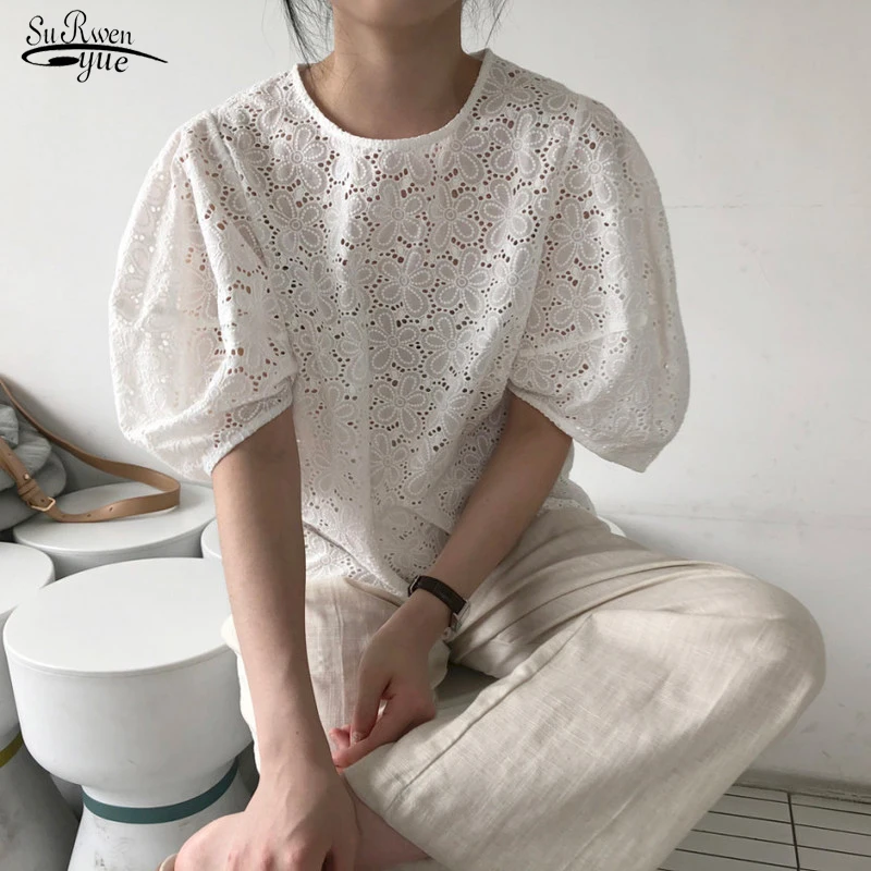 Hollow Out Short Sleeve Blouse Women Summer New Office Lady V-Neck Floral Women Shirt Pullover White Ladies Tops Clothing 14290
Hollow Out Short Sleeve Blouse Women Summer New Office Lady V-Neck Floral Women Shirt Pullover White Ladies Tops Clothing 14290