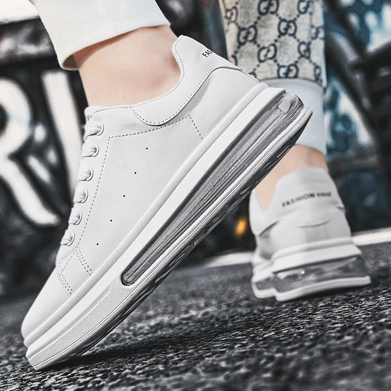 Summer shoes men's all-match breathable cushion sports white men's shoes 2021 new climax shoes casual shoes
Summer shoes men's all-match breathable cushion sports white men's shoes 2021 new climax shoes casual shoes