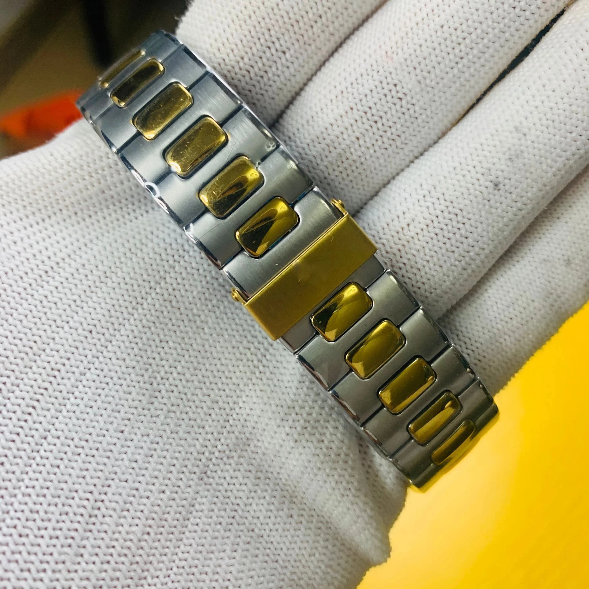 top Mechanical Watch Sapphire Glass Stainless Steel Bracelet Glide Comfort Pre-owned Watch free delivery
top Mechanical Watch Sapphire Glass Stainless Steel Bracelet Glide Comfort Pre-owned Watch free delivery
