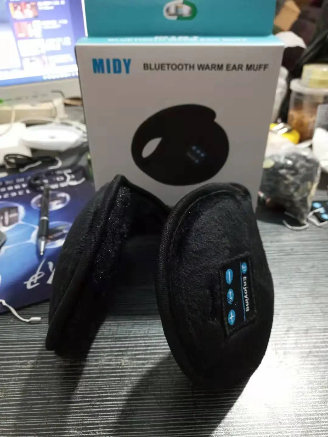 Теплые наушники Bluetooth двойная частота двойной динамик стерео Bluetooth Плата USB зарядка
Теплые наушники Bluetooth двойная частота двойной динамик стерео Bluetooth Плата USB зарядка