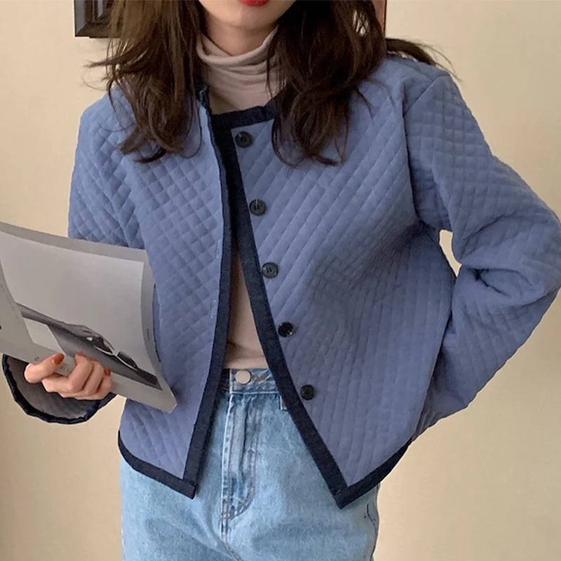 Sannian Women Korea Autumn Retro Hundred Round Collar Rhombus Embossed Single-breasted Loose Cotton Long-sleeved Short Jacket
Sannian Women Korea Autumn Retro Hundred Round Collar Rhombus Embossed Single-breasted Loose Cotton Long-sleeved Short Jacket