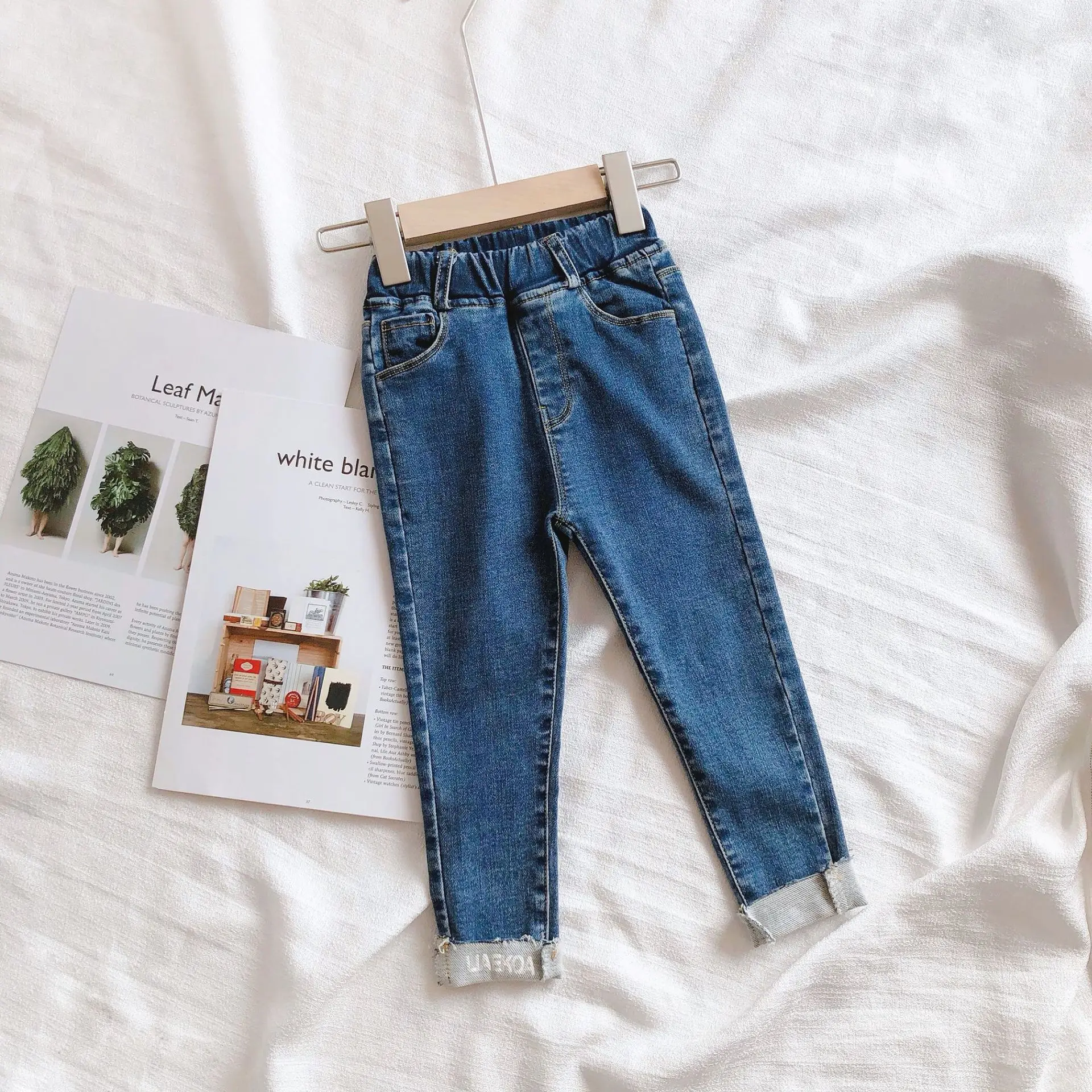 WLG/обтягивающие джинсы для девочек детские джинсовые синие джинсы с карманами и буквенным принтом на весну и осень повседневные универсаль... 
WLG/обтягивающие джинсы для девочек детские джинсовые синие джинсы с карманами и буквенным принтом на весну и осень повседневные универсаль...