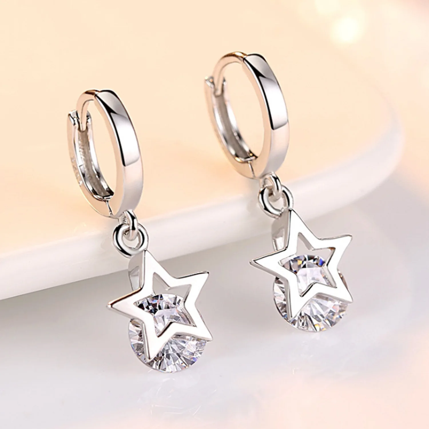 Silver Plated Zircon Five Pointed Star Earrings Tassel Pendant Earrings Women's Grills Wedding Jewelry Anniversary Gift
Silver Plated Zircon Five Pointed Star Earrings Tassel Pendant Earrings Women's Grills Wedding Jewelry Anniversary Gift