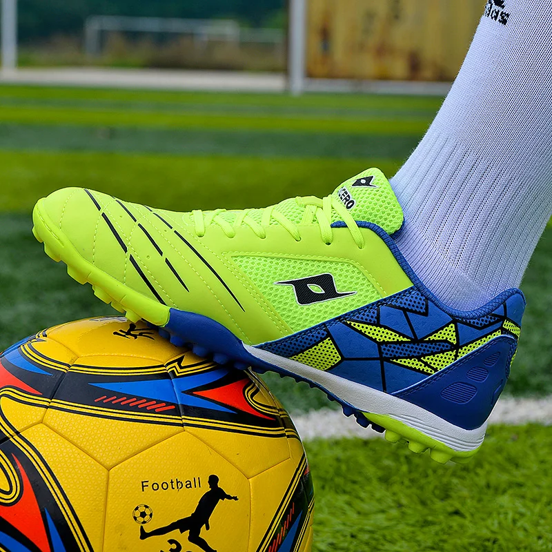 Классическая Брендовая обувь для футбола Turf для мужчин, нескользящая Мужская обувь s Turf, профессиональная уличная спортивная обувь для футб...
Классическая Брендовая обувь для футбола Turf для мужчин, нескользящая Мужская обувь s Turf, профессиональная уличная спортивная обувь для футб...