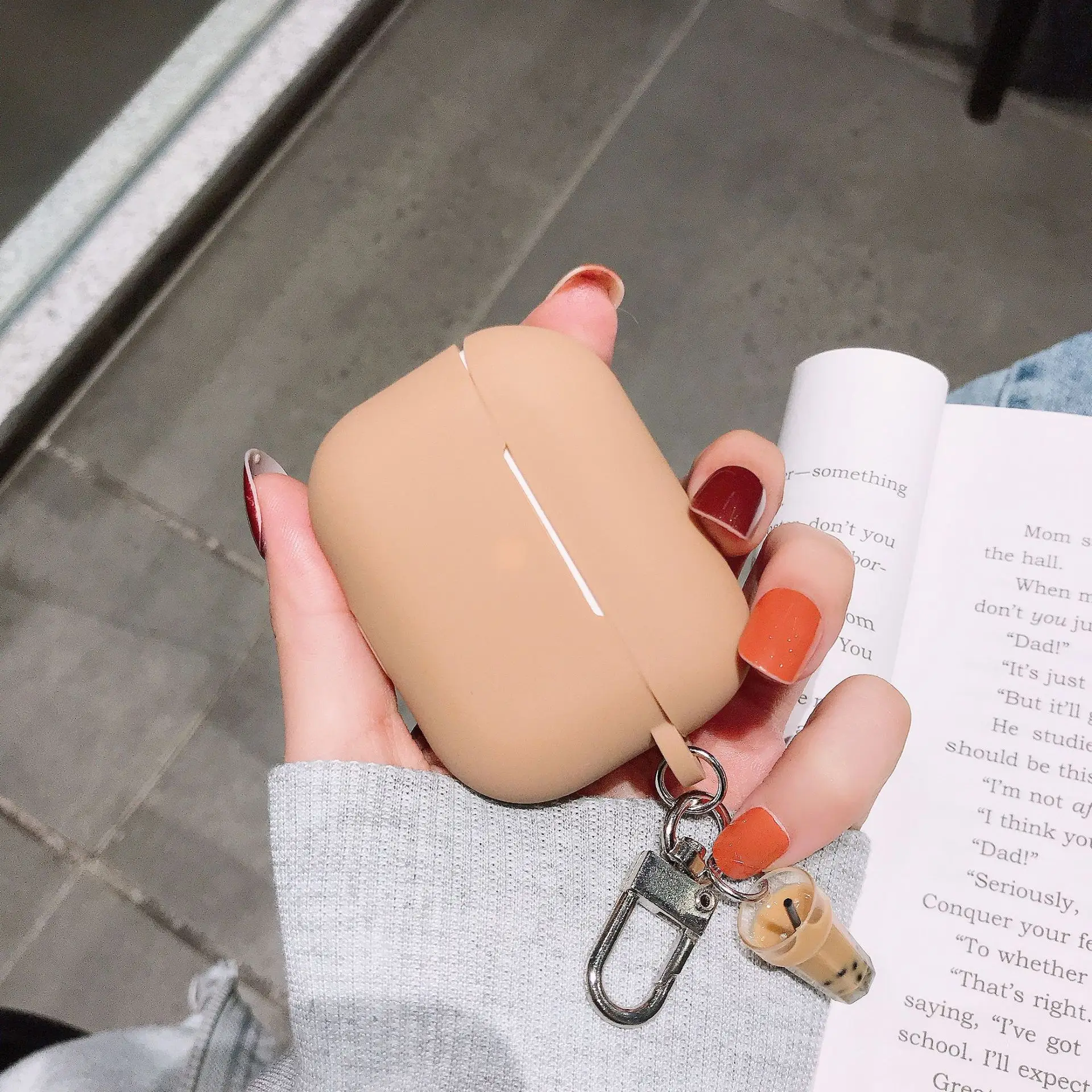 Чехол-накладка для наушников AirPods pro 3, силиконовый, мягкий, для чайный кулон
Чехол-накладка для наушников AirPods pro 3, силиконовый, мягкий, для чайный кулон