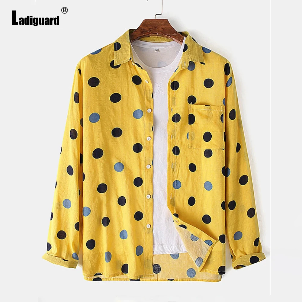 Long Sleeve Mens Blouse Skinny Basic Tops Streetwear England Style Fashion Dot Shirt blusas ropa hombre Sexy Men clothing 2021
Long Sleeve Mens Blouse Skinny Basic Tops Streetwear England Style Fashion Dot Shirt blusas ropa hombre Sexy Men clothing 2021