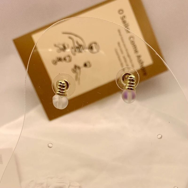 Fun Mini Bulb Stud Earrings Ins Style Cute Night Glowing Earrings Wholesale Creative Women Ear Jewelry Accessories
Fun Mini Bulb Stud Earrings Ins Style Cute Night Glowing Earrings Wholesale Creative Women Ear Jewelry Accessories