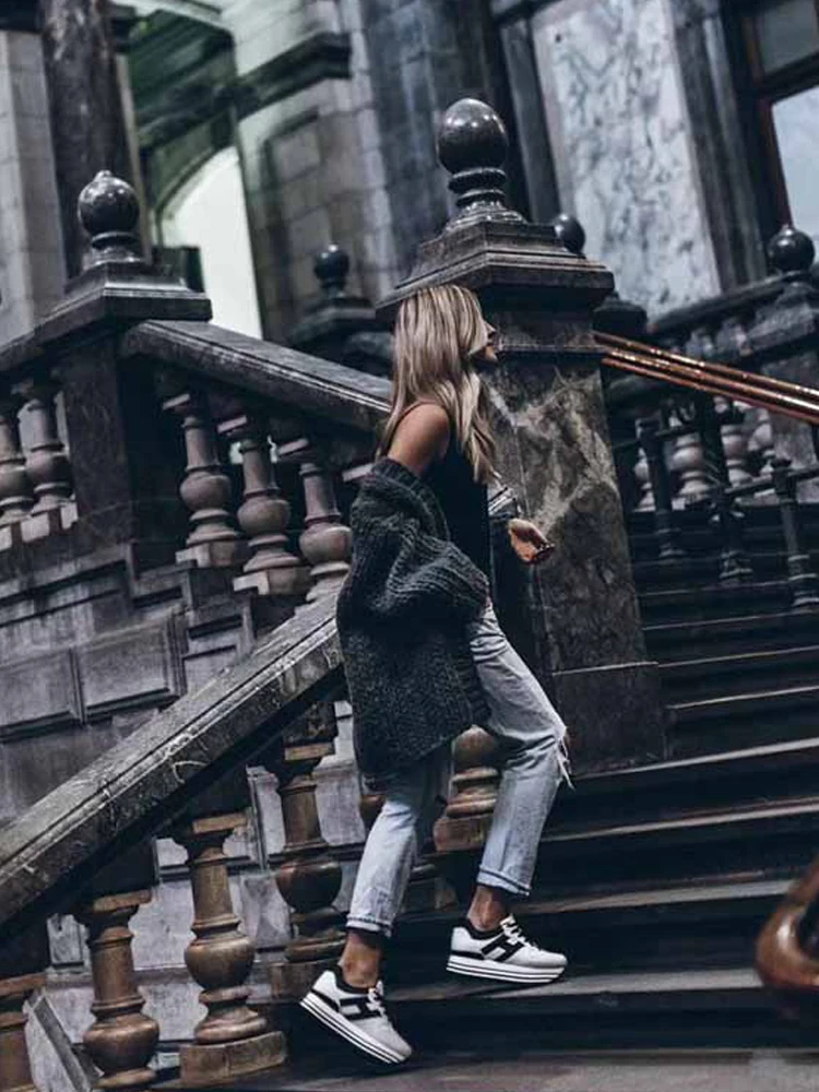 Thick-soled Height Increase White Woman Casual Sneakers Genuine Leather All-match Fashion Brand Designer Platform Shoes
Thick-soled Height Increase White Woman Casual Sneakers Genuine Leather All-match Fashion Brand Designer Platform Shoes