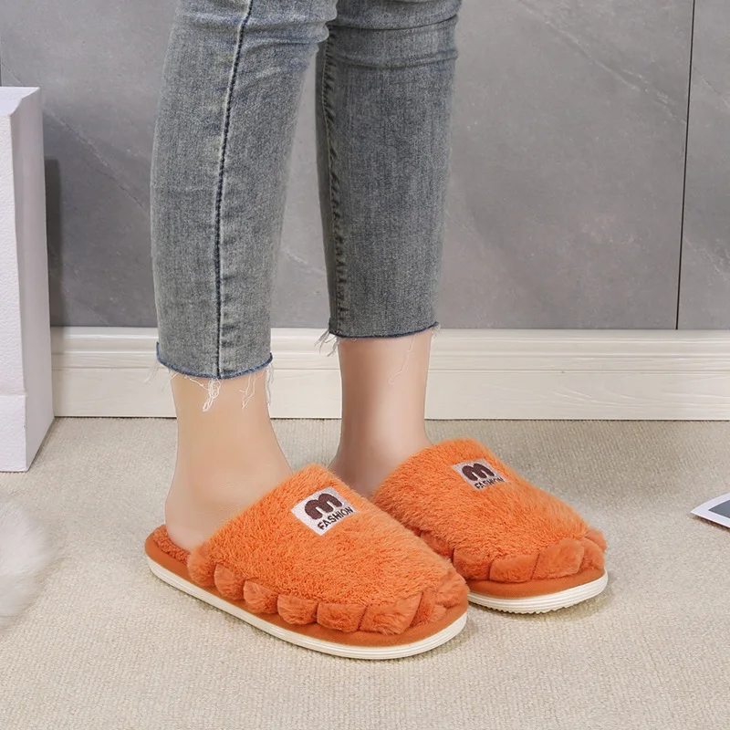 Men's and Women's New Large Size Couple Cotton Slippers Autumn and Winter New Fashion Baotou Artificial Wool Shoes
Men's and Women's New Large Size Couple Cotton Slippers Autumn and Winter New Fashion Baotou Artificial Wool Shoes