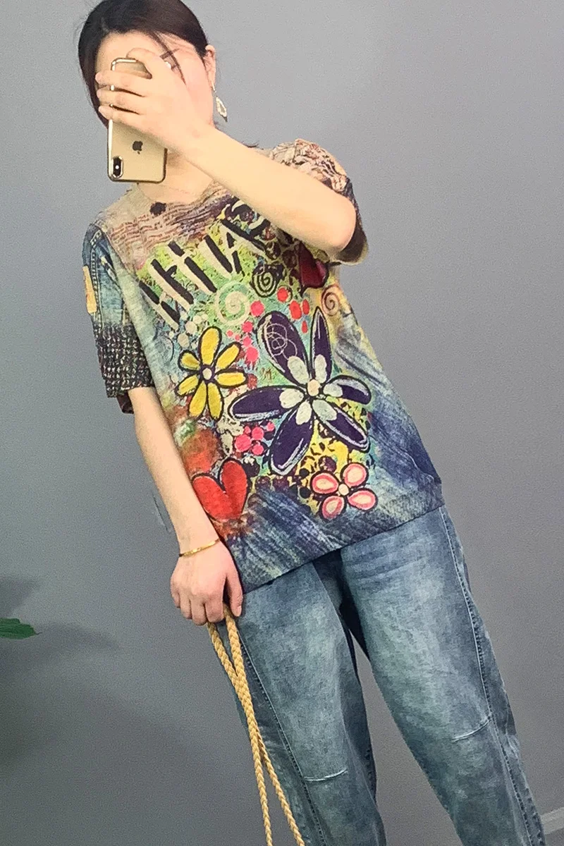 2021 Summer Thin Retro Ethnic Print Short-Sleeved T-shirt Women's round Neck Flower Loose Top
2021 Summer Thin Retro Ethnic Print Short-Sleeved T-shirt Women's round Neck Flower Loose Top