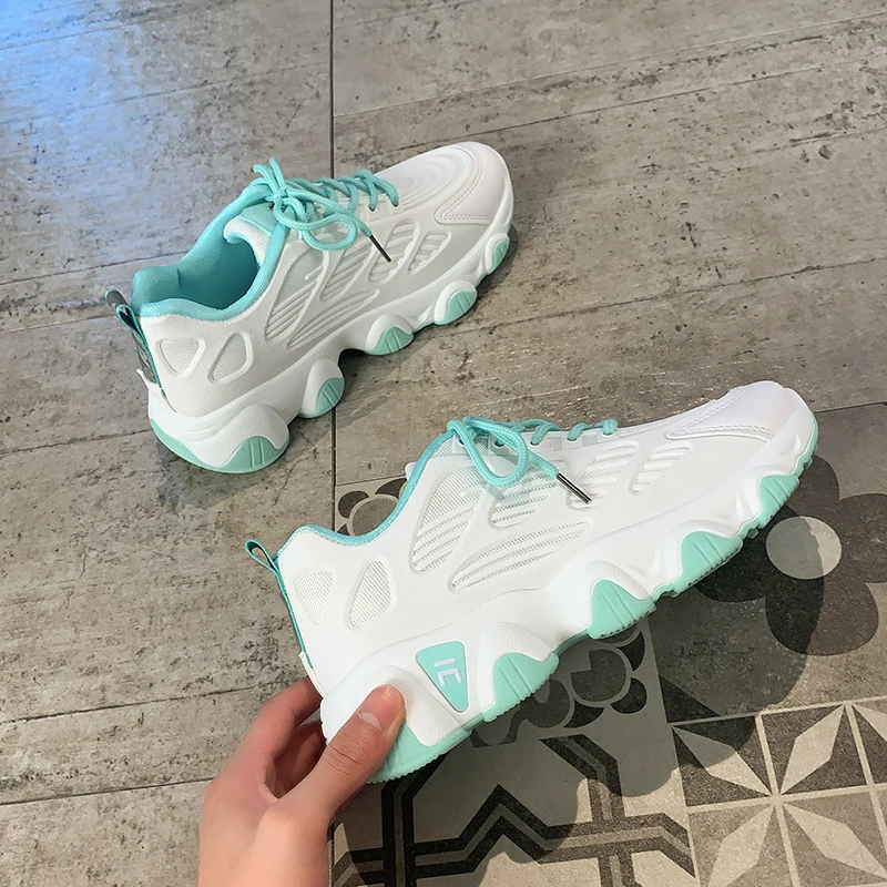 Women's shoes 2020 new autumn Korean version wild thick bottom non-slip female casual sports shoes student running shoes
Women's shoes 2020 new autumn Korean version wild thick bottom non-slip female casual sports shoes student running shoes