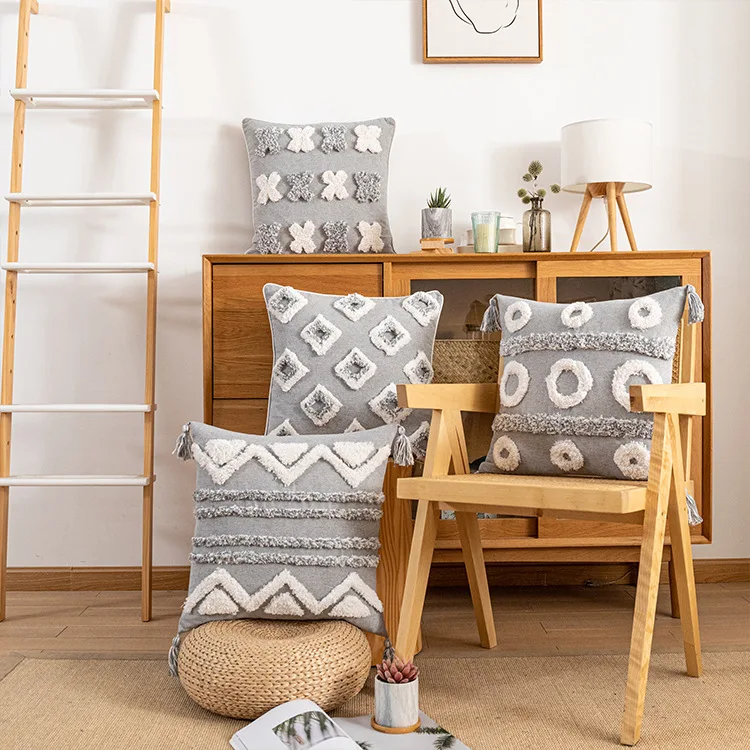 Bohemian tufted pillowcase personalized fashion homestay sofa cushion cover 45x45 fall decor luxury pillow cover for livingroom
Bohemian tufted pillowcase personalized fashion homestay sofa cushion cover 45x45 fall decor luxury pillow cover for livingroom