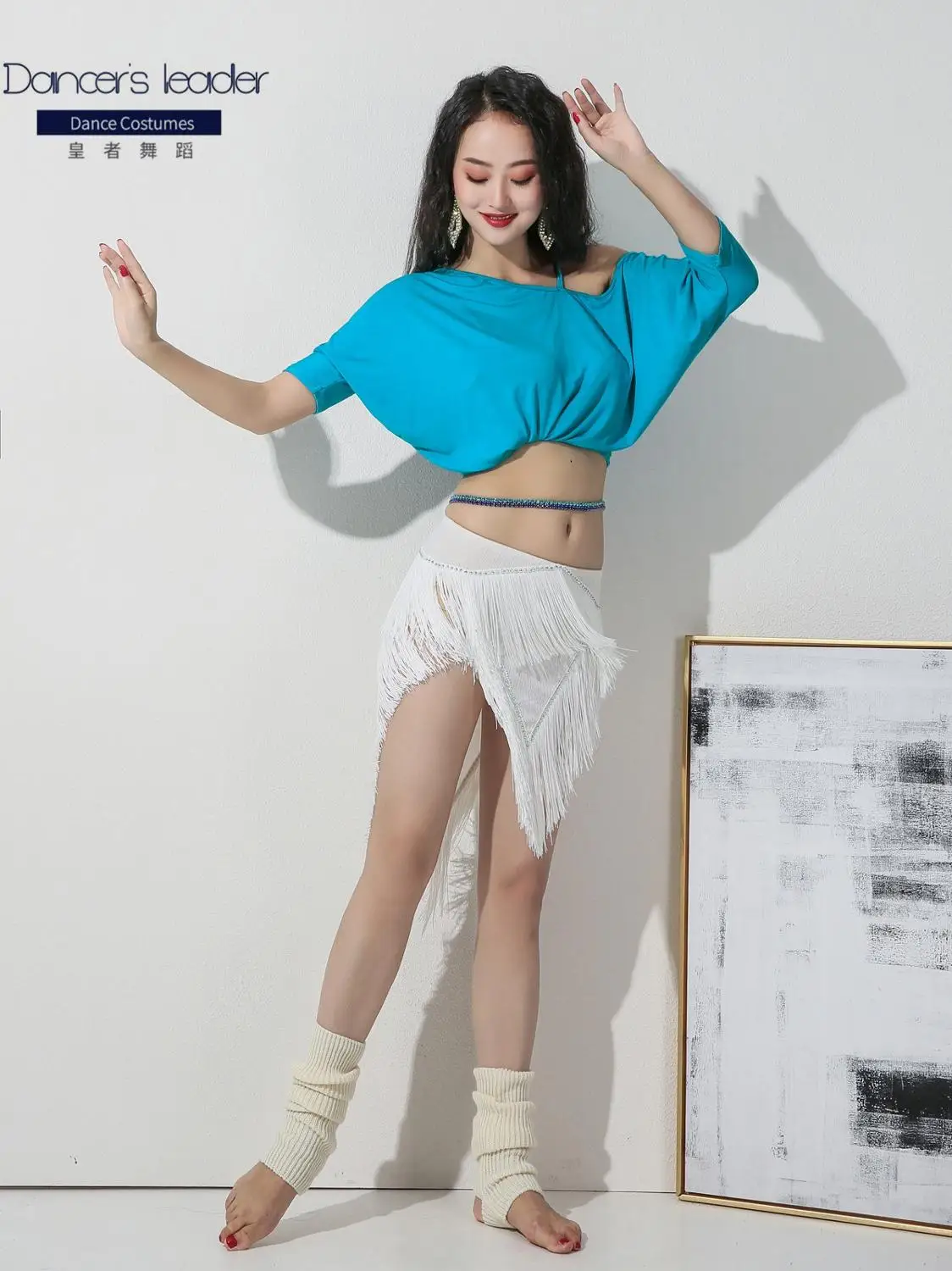 Belly Dance Practice Clothes Modal Top Contrast Color Dynamic Fringe Skirt Female Temperament Latin Dance Practice Suit
Belly Dance Practice Clothes Modal Top Contrast Color Dynamic Fringe Skirt Female Temperament Latin Dance Practice Suit