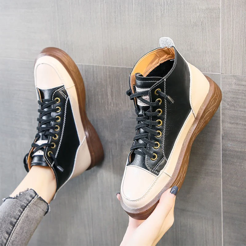 New Arrival Classic High Top Shoes Women Retro Lace Up Patchwork PU Leather Shoes Hipster Fashion Footwear Best Shoes
New Arrival Classic High Top Shoes Women Retro Lace Up Patchwork PU Leather Shoes Hipster Fashion Footwear Best Shoes