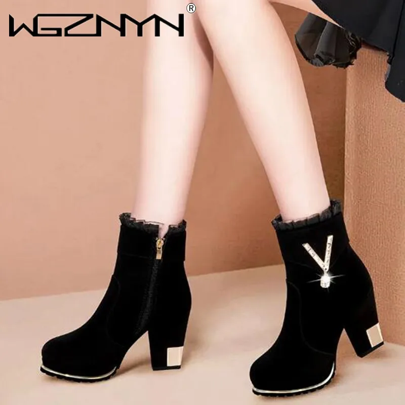 Fashion Shoes Women 2022 Winter New Thick Heel High Heel Fashion Women's Boots Pendant Korean Side Zipper Increased Single Boots
Fashion Shoes Women 2022 Winter New Thick Heel High Heel Fashion Women's Boots Pendant Korean Side Zipper Increased Single Boots