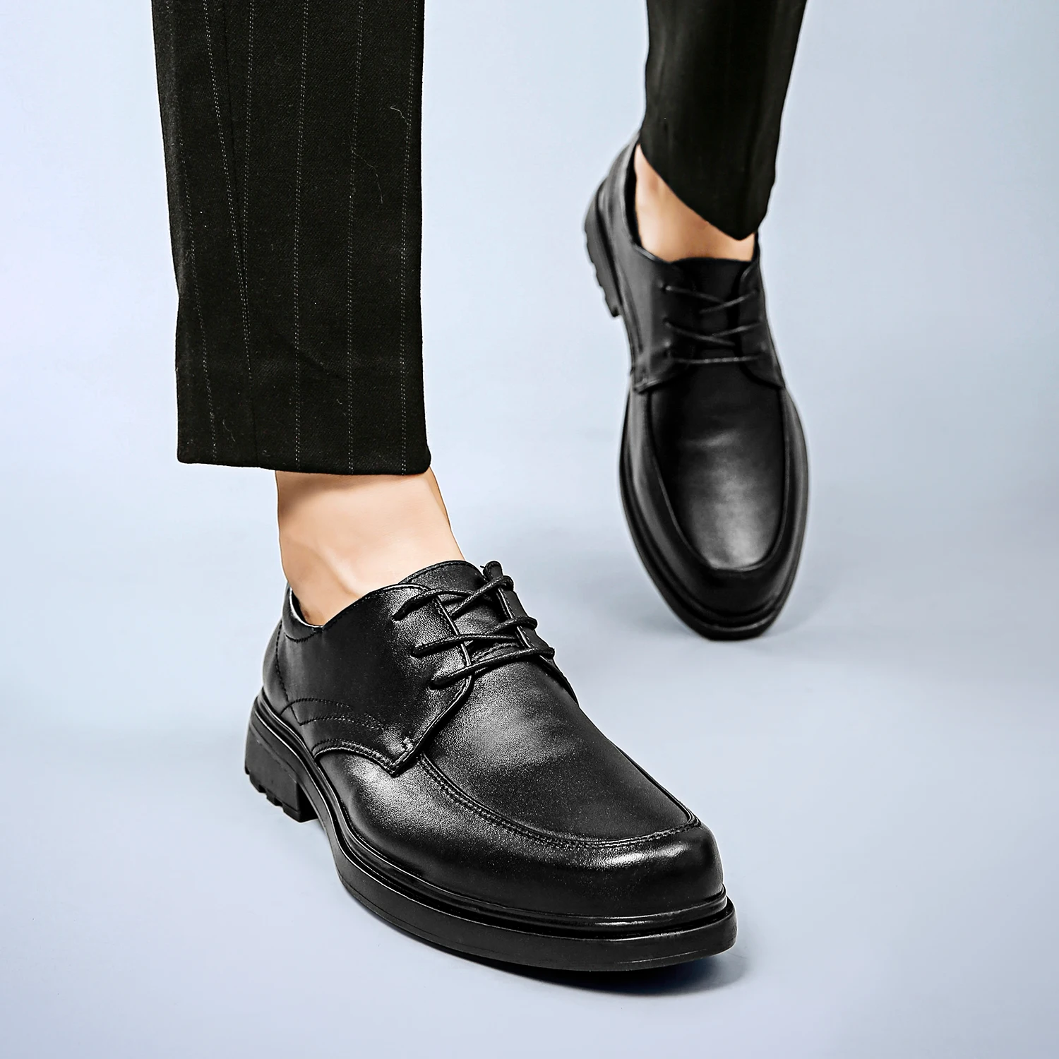 Causal Shoes For Men Sapato Masculino Casual Zapatos De Hombre Shoes Men Leather Casuales For Man Fashion Spring Mens Cuero
Causal Shoes For Men Sapato Masculino Casual Zapatos De Hombre Shoes Men Leather Casuales For Man Fashion Spring Mens Cuero