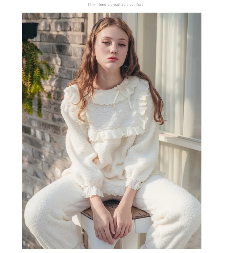 2021 Winter New Pyjamas Women Long Sleeve Sexy Pajamas Cute Home Service Top and Pants Two Piece Sweet Fashion Lounge Wear
2021 Winter New Pyjamas Women Long Sleeve Sexy Pajamas Cute Home Service Top and Pants Two Piece Sweet Fashion Lounge Wear