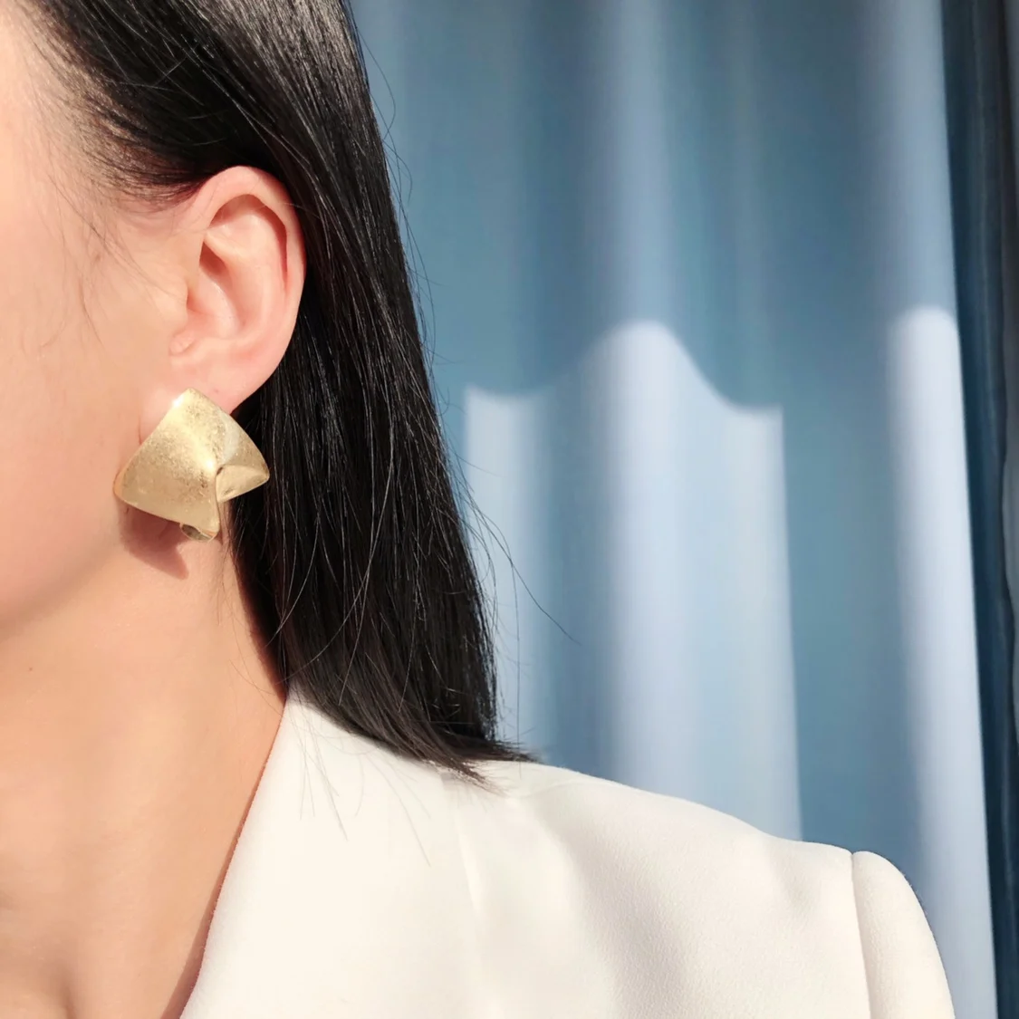 F.J4Z Vintage Trend Women's Earrings Punk Antique Alloy Geometric Earring Fashionable Big Irregular Ear Studs Jewelry Gifts
F.J4Z Vintage Trend Women's Earrings Punk Antique Alloy Geometric Earring Fashionable Big Irregular Ear Studs Jewelry Gifts