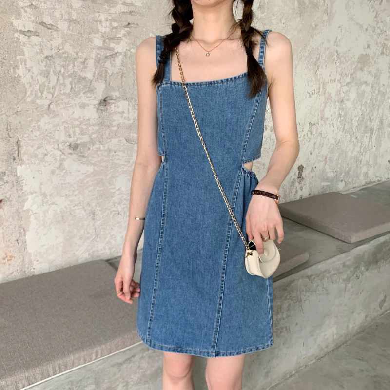 Young girl sling Sleeveless Dress Women Denim Hollow Out Solid Side-split Square Collar Summer Fashion Elegant Loose Dress 207C
Young girl sling Sleeveless Dress Women Denim Hollow Out Solid Side-split Square Collar Summer Fashion Elegant Loose Dress 207C