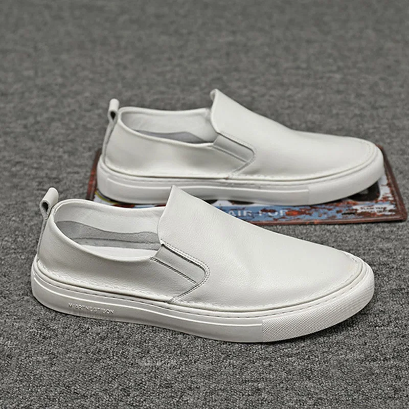 100% Genuine Leather Shoes Men Loafers Causal Young Man White Shoes Flat Cow Leather Male Footwear Soft KA2467
100% Genuine Leather Shoes Men Loafers Causal Young Man White Shoes Flat Cow Leather Male Footwear Soft KA2467