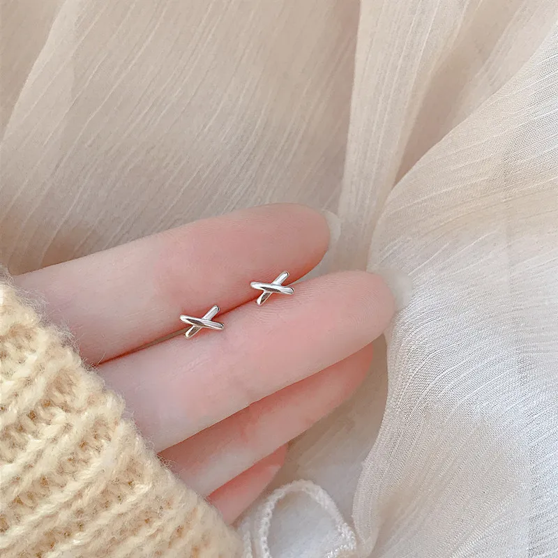 925 Sterling Silver Cross Stud Earrings For Women Teen Girls Party Jewelry eh577
925 Sterling Silver Cross Stud Earrings For Women Teen Girls Party Jewelry eh577