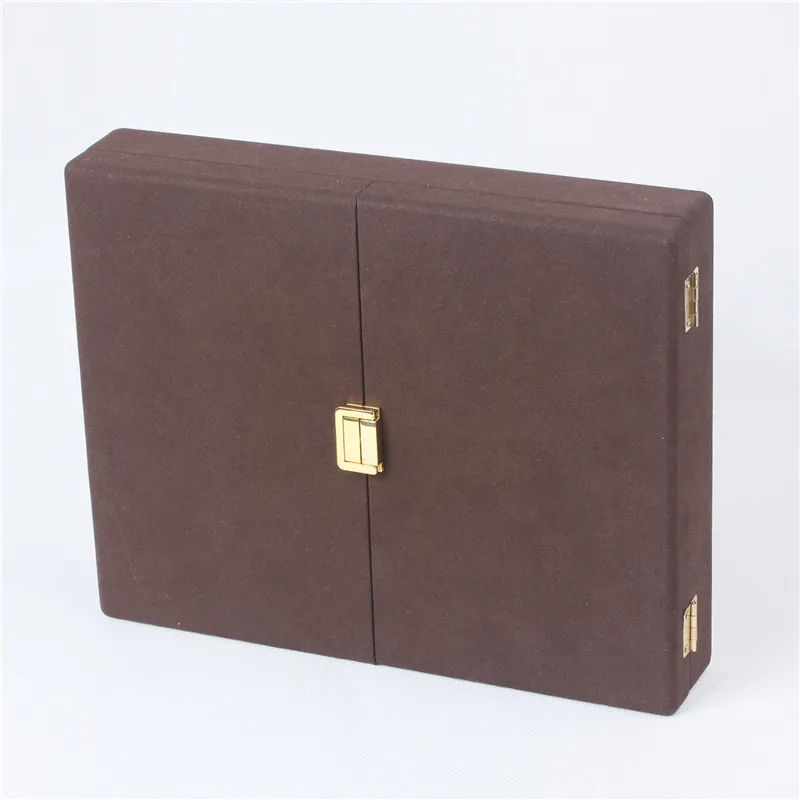 Boutique portable jewelry storage box, made of microfiber material, ring / necklace display collection storage box
Boutique portable jewelry storage box, made of microfiber material, ring / necklace display collection storage box