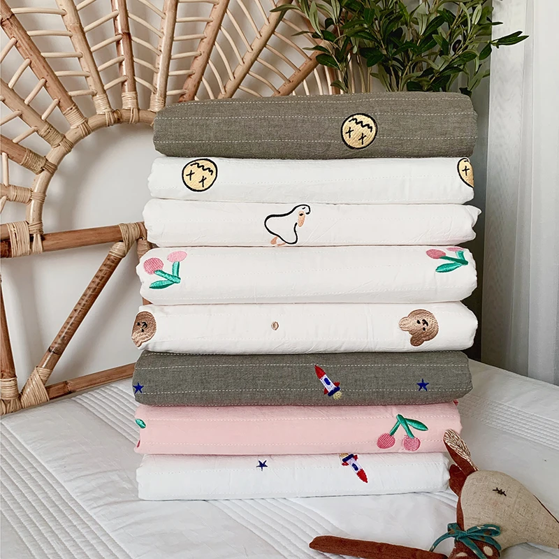Double-sided Washed Baby Matress Cotton Baby Bedding Sheets Baby Crib Soft Playing Mat
Double-sided Washed Baby Matress Cotton Baby Bedding Sheets Baby Crib Soft Playing Mat