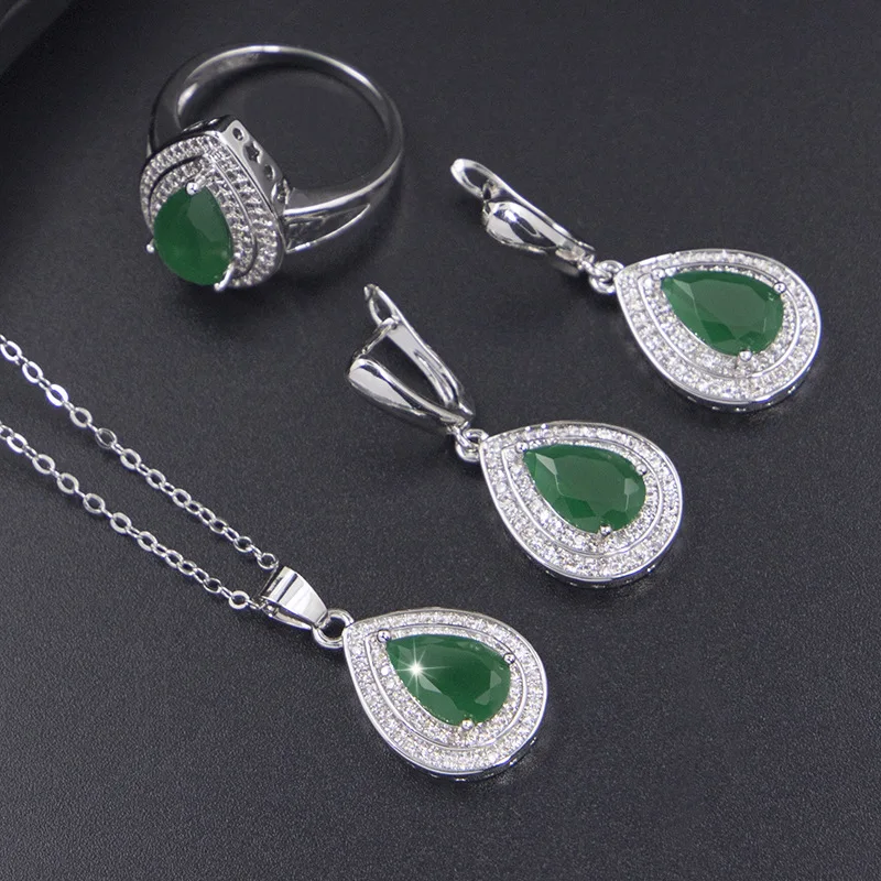 Funmode Classic Water Drop Green Cubic Zircon Necklace Earring Jewellery set for Women Accessories Gifts FS152
Funmode Classic Water Drop Green Cubic Zircon Necklace Earring Jewellery set for Women Accessories Gifts FS152
