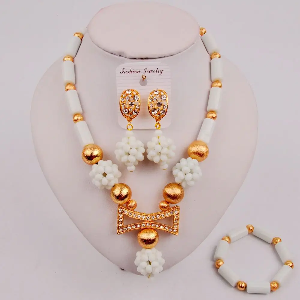 Красивые нигерийские свадьбные африканские бусины белый комплект ювелирных изделий для женщин ожерелье SJZQ5-3
Красивые нигерийские свадьбные африканские бусины белый комплект ювелирных изделий для женщин ожерелье SJZQ5-3