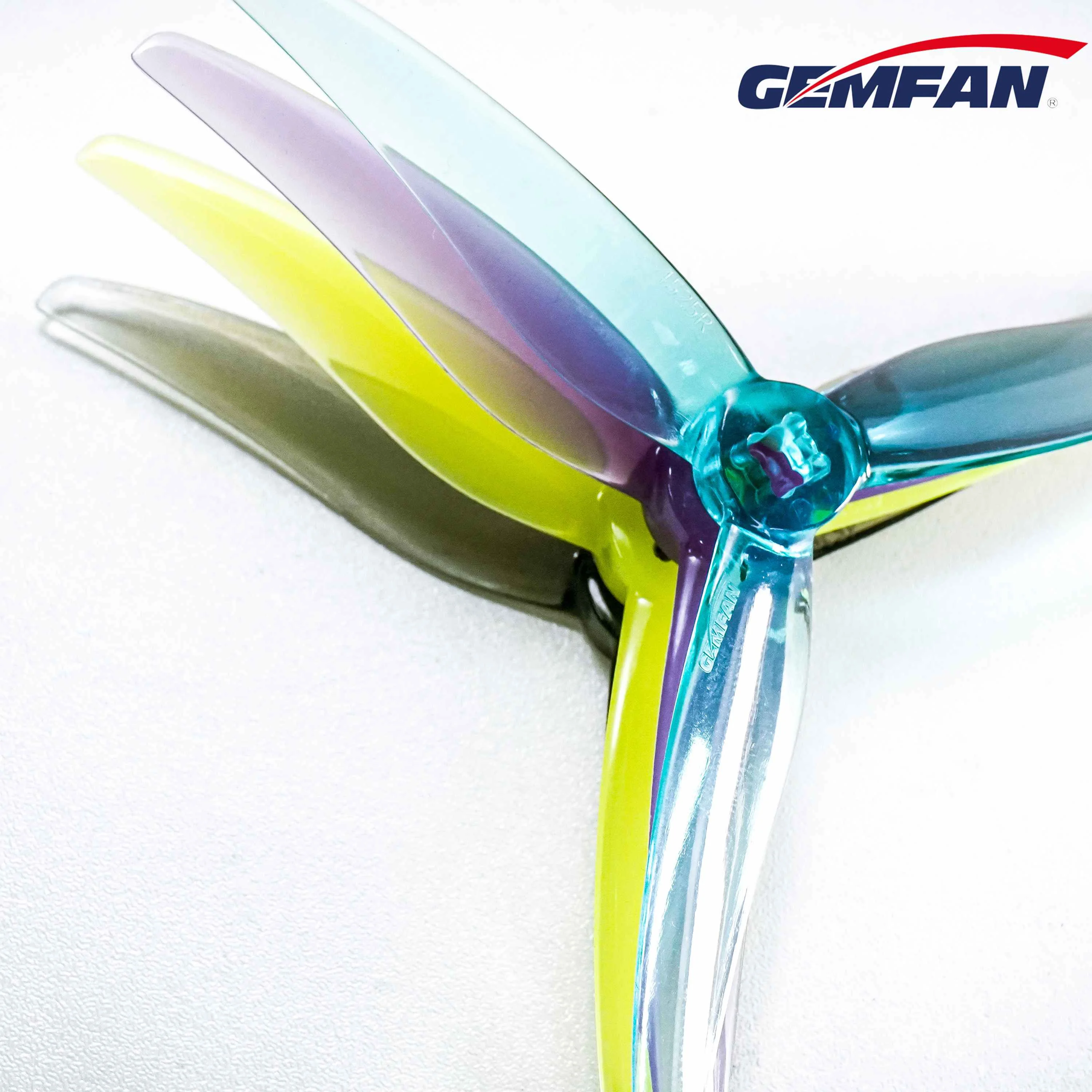 6/12 Pairs Gemfan Hurricane 3520 4525 2.5/3inch 3-Blade PC Propeller For RC FPV Racing Freestyle Drone Replacement DIY Parts
6/12 Pairs Gemfan Hurricane 3520 4525 2.5/3inch 3-Blade PC Propeller For RC FPV Racing Freestyle Drone Replacement DIY Parts