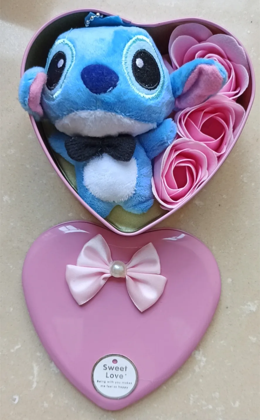 Hot sale Stuffed Animal toys cartoon Stitch Teddy Bear plush Doll Heart-Shaped gift box Romantic Wedding Valentine gift
Hot sale Stuffed Animal toys cartoon Stitch Teddy Bear plush Doll Heart-Shaped gift box Romantic Wedding Valentine gift