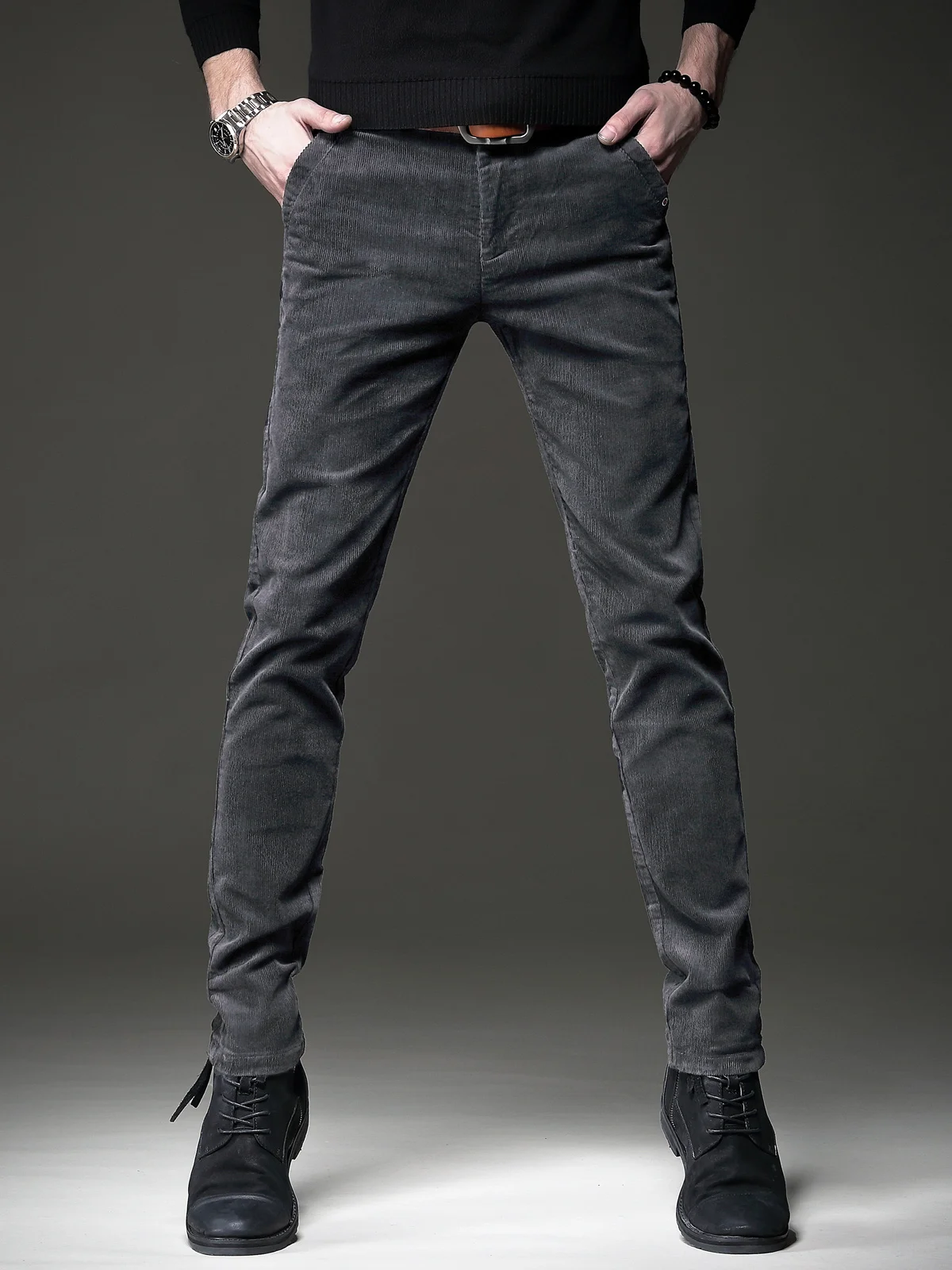 winter corduroy casual pants men's soil self-cultivation trend Korean version of the tide of winter pants men
winter corduroy casual pants men's soil self-cultivation trend Korean version of the tide of winter pants men