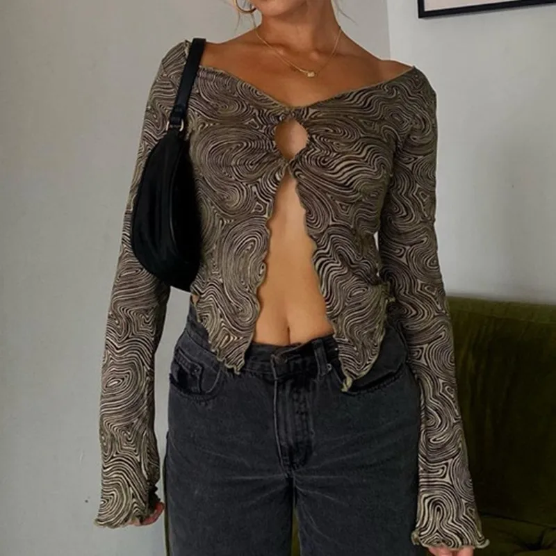 Spring New Sexy Fashion Swirl Print Off Shoulder Cut Out Slit T-Shirts Women Flare Sleeve Cropped Top Tees Clothes Streetwear
Spring New Sexy Fashion Swirl Print Off Shoulder Cut Out Slit T-Shirts Women Flare Sleeve Cropped Top Tees Clothes Streetwear