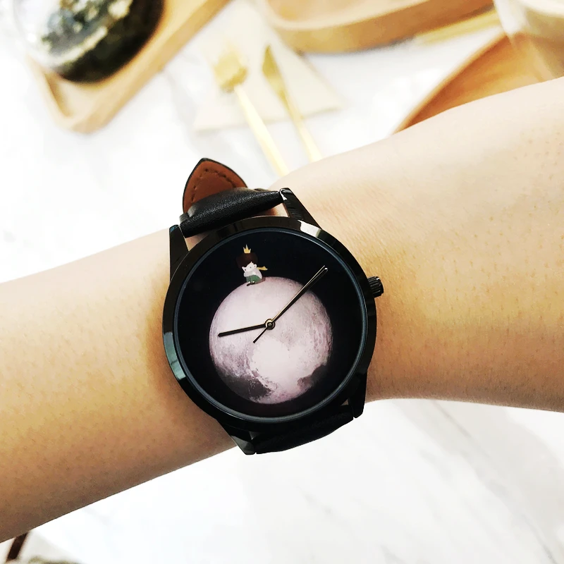 Men's Watch for Women Little Prince Lonely Planet Watch Universe Starry Sky Neutral Design Retro Simple Quartz Watch New 2021
Men's Watch for Women Little Prince Lonely Planet Watch Universe Starry Sky Neutral Design Retro Simple Quartz Watch New 2021