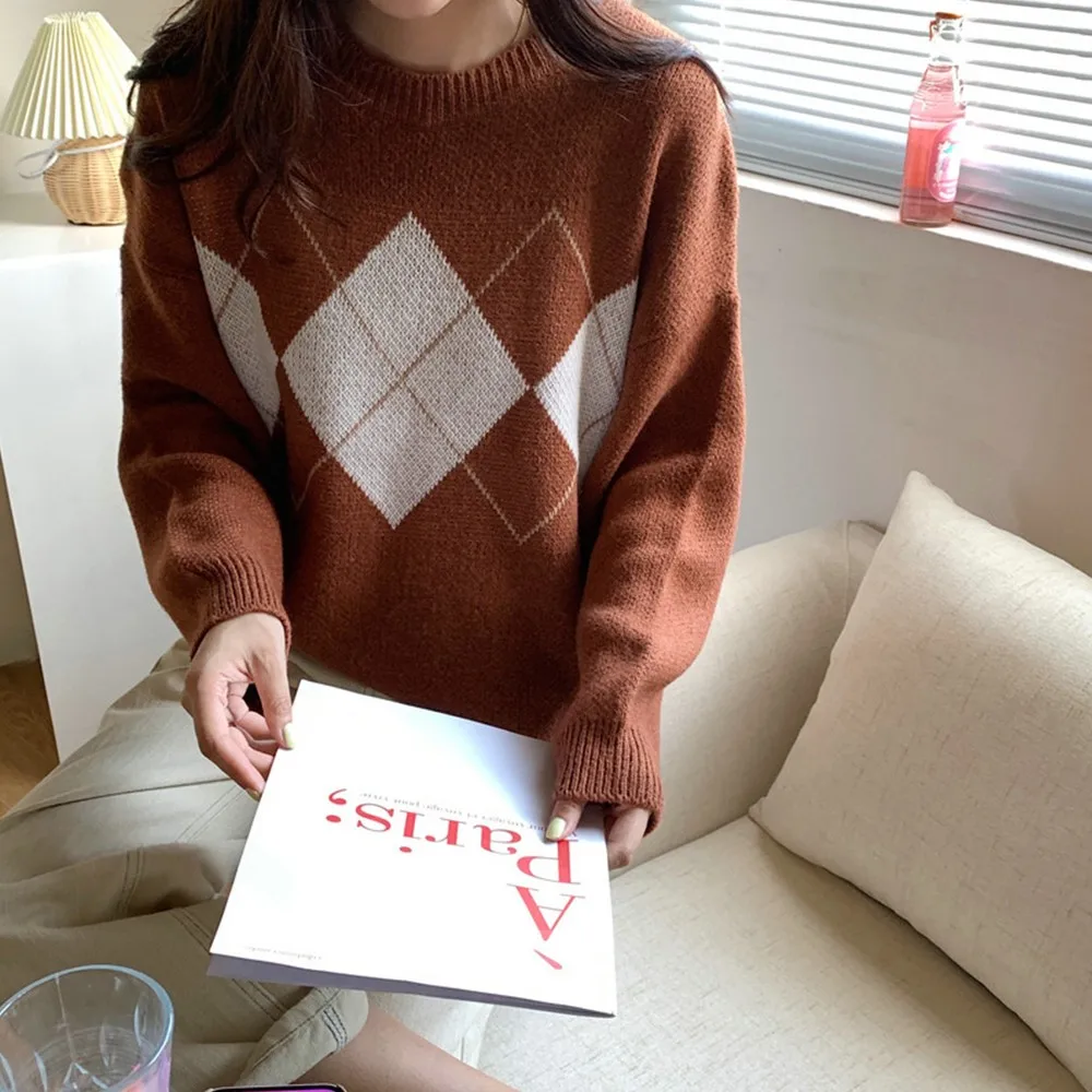 2021 Women Autumn Winter Long Sleeve O-neck Rhombus Argyle Knitted Sweater Pullovers Jumper Top Coat Oversize Knitting Tops
2021 Women Autumn Winter Long Sleeve O-neck Rhombus Argyle Knitted Sweater Pullovers Jumper Top Coat Oversize Knitting Tops
