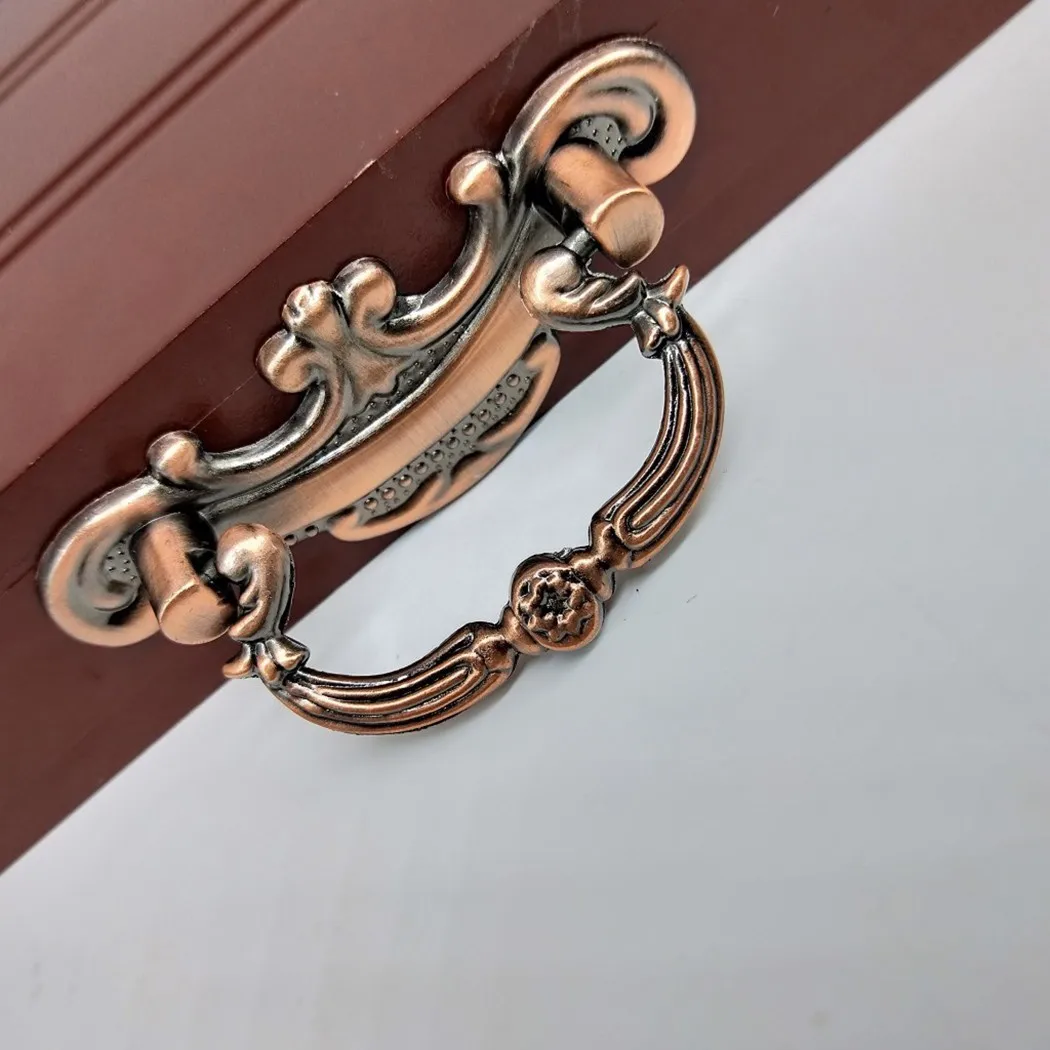 1 Pcs Drawer Knob Vintage Handles Cabinet Drawer Cupboard Door Iron Knob Antique Brass Pull For Home Decoration Accessories
1 Pcs Drawer Knob Vintage Handles Cabinet Drawer Cupboard Door Iron Knob Antique Brass Pull For Home Decoration Accessories