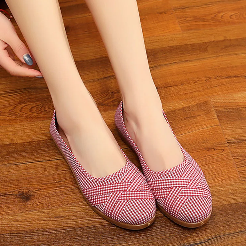 Women's Loafers Breathable Slip-proof Wear-resistant Tendon-soled Lightweight Comfortable Textile fabrics Flat Shoes Ready Stock
Women's Loafers Breathable Slip-proof Wear-resistant Tendon-soled Lightweight Comfortable Textile fabrics Flat Shoes Ready Stock