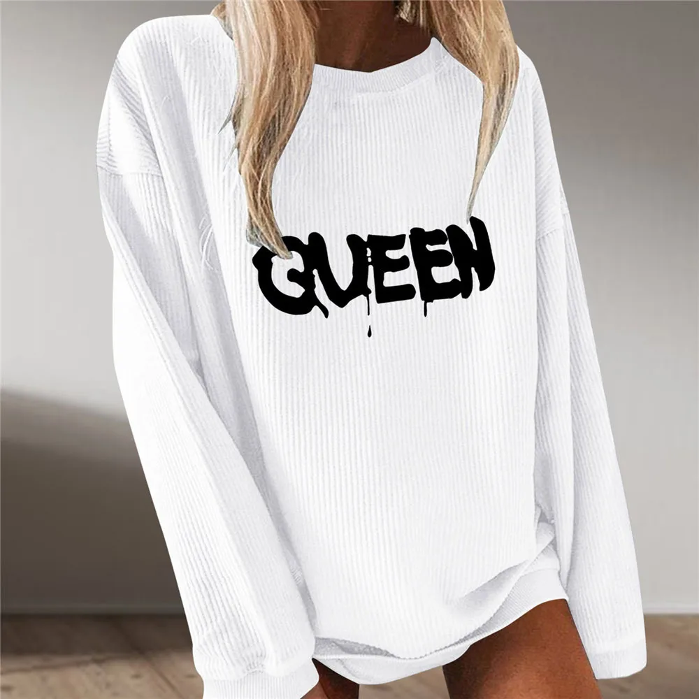 Queen Letter Print Women Long Sleeve O-neck Sweatshirt 2021 Fashion Loose Oversized Streetwear Casual Pullover Tops
Queen Letter Print Women Long Sleeve O-neck Sweatshirt 2021 Fashion Loose Oversized Streetwear Casual Pullover Tops