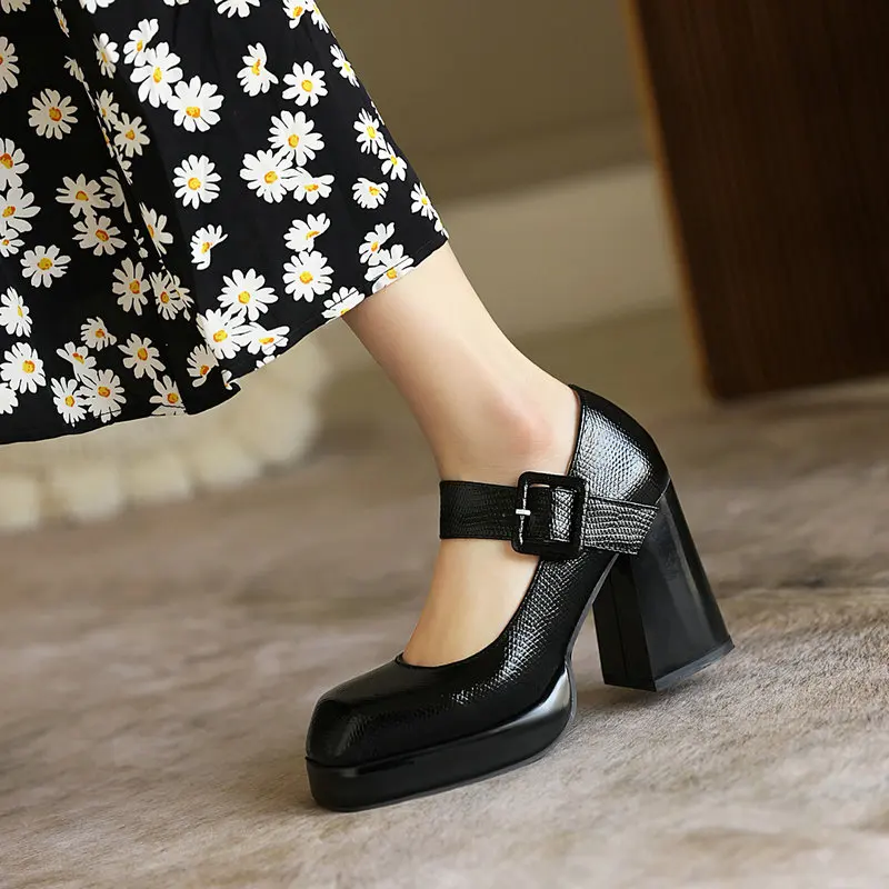 Size 34-48 New Square Toe Leather Shoes Women Pumps Buckle Thick High Heels Pumps Party Night-Club Platform Shoes
Size 34-48 New Square Toe Leather Shoes Women Pumps Buckle Thick High Heels Pumps Party Night-Club Platform Shoes