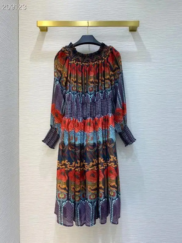 Women Summer Runway Knee-Length Dress Elegant Charming Flower Print Waist Elastic Slash Neck Long Lantern Sleeves Dresses
Women Summer Runway Knee-Length Dress Elegant Charming Flower Print Waist Elastic Slash Neck Long Lantern Sleeves Dresses