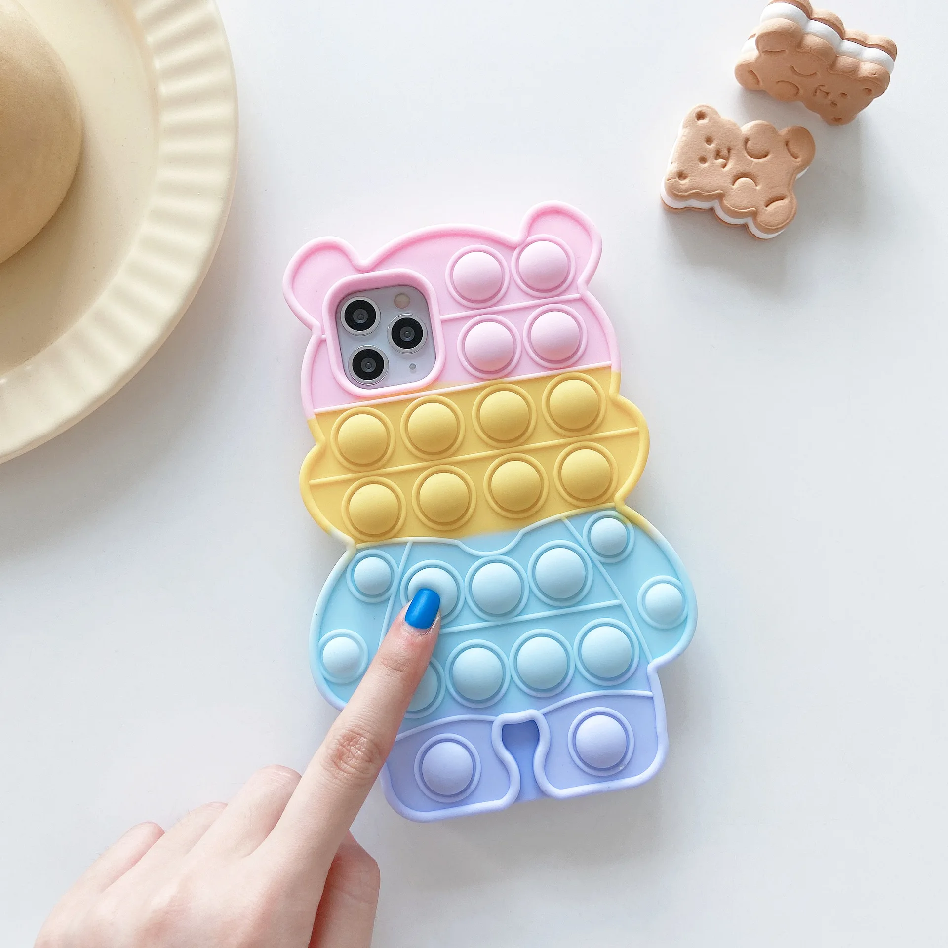 New Bear Finger Pressure Phone Case for Samsung A51 A21 A31 51 A20 30 50 A71 A10E A32 S9 S9Plus S10 S10Plus Note9
New Bear Finger Pressure Phone Case for Samsung A51 A21 A31 51 A20 30 50 A71 A10E A32 S9 S9Plus S10 S10Plus Note9