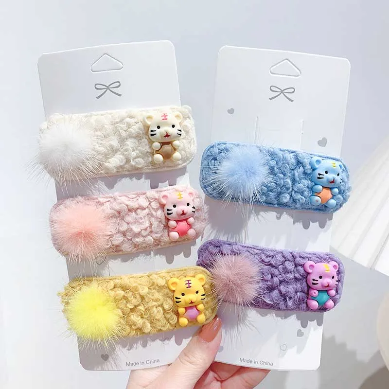 1Pcs Winter Plush Rectangle Hairpins Candy Color Faux Fur Hair Clip Barrettes For Girls Fashion Kids Hair Accessories Headwear
1Pcs Winter Plush Rectangle Hairpins Candy Color Faux Fur Hair Clip Barrettes For Girls Fashion Kids Hair Accessories Headwear