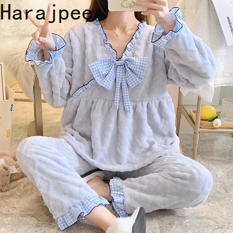 Harajpee Coral Velvet Pajamas Women's Autumn and Winter 2021 New Thickened Warm and Lovely Princess Home Suit Set Bow Kawaii
Harajpee Coral Velvet Pajamas Women's Autumn and Winter 2021 New Thickened Warm and Lovely Princess Home Suit Set Bow Kawaii