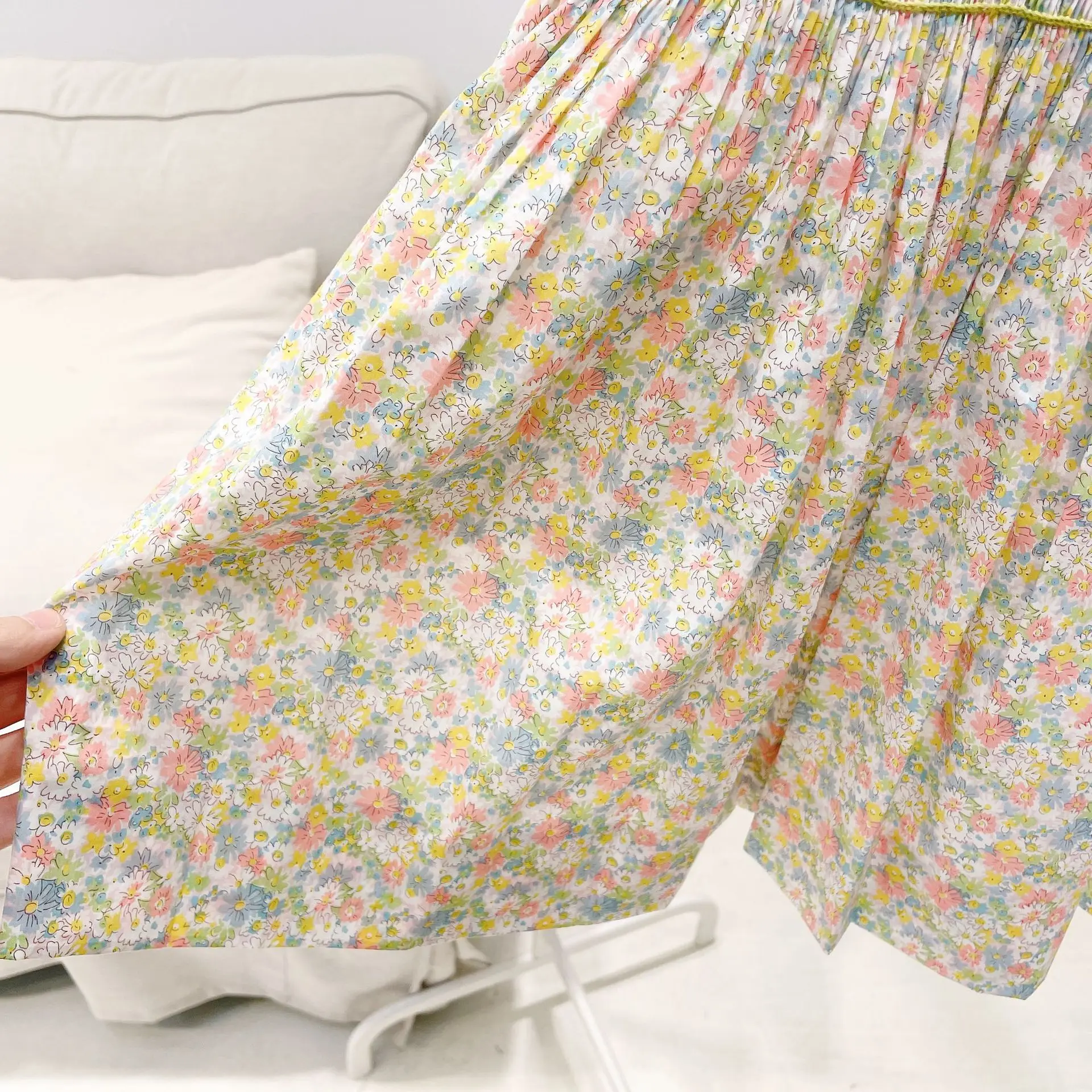 baby girls clothes summer Sweet pink green flower print short sleeve dress high quality craft cotton dress
baby girls clothes summer Sweet pink green flower print short sleeve dress high quality craft cotton dress